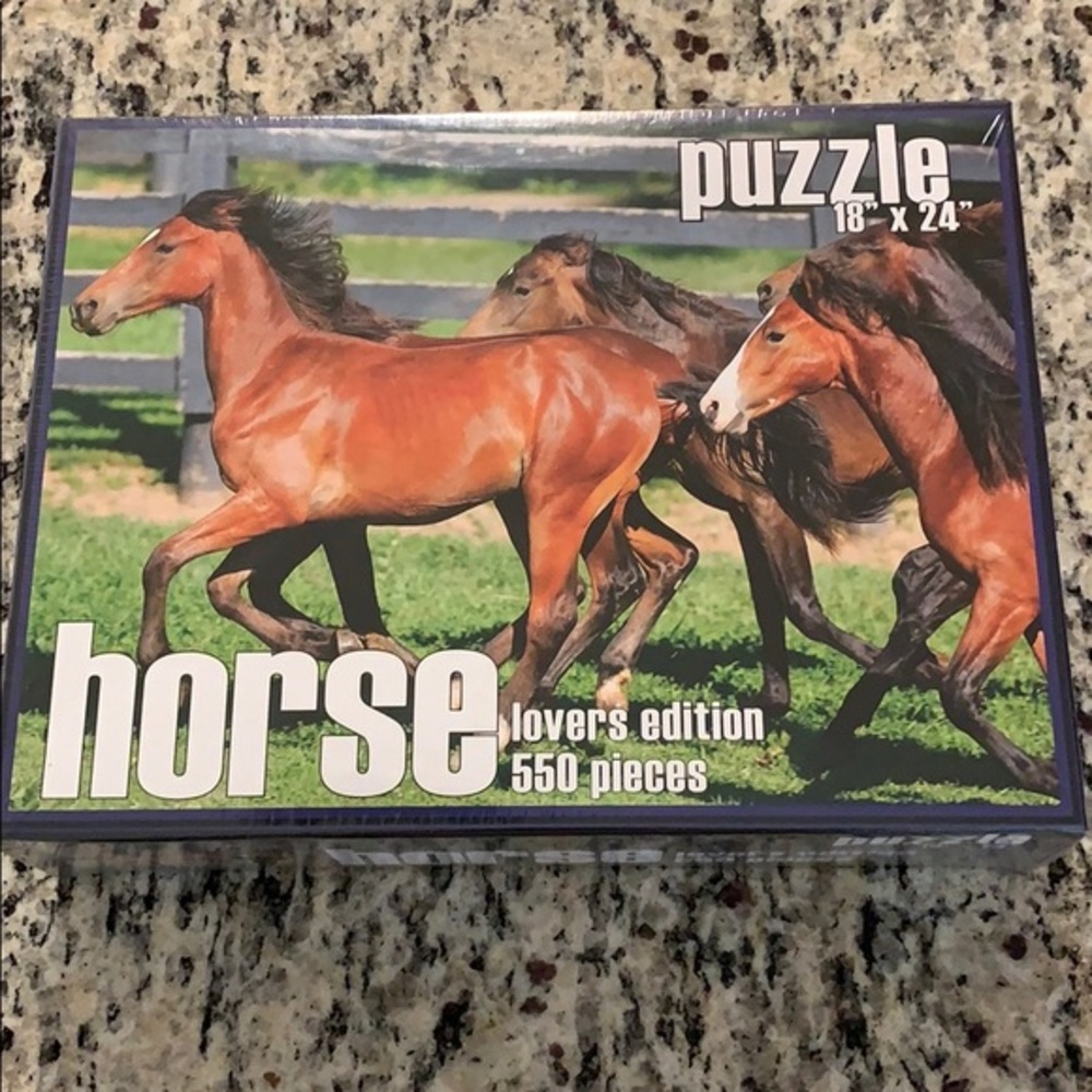 New USAopoly 550 Jigsaw Puzzle Horse Lovers Edition 18" x 24" NEW